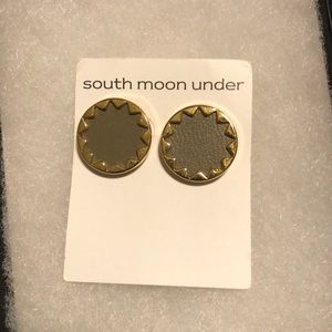 NEW House of Harlow earrings